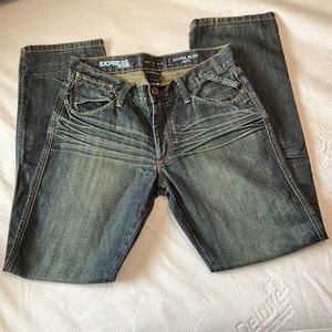 Express Jeans Extra Slim Low-Rise Straight Leg